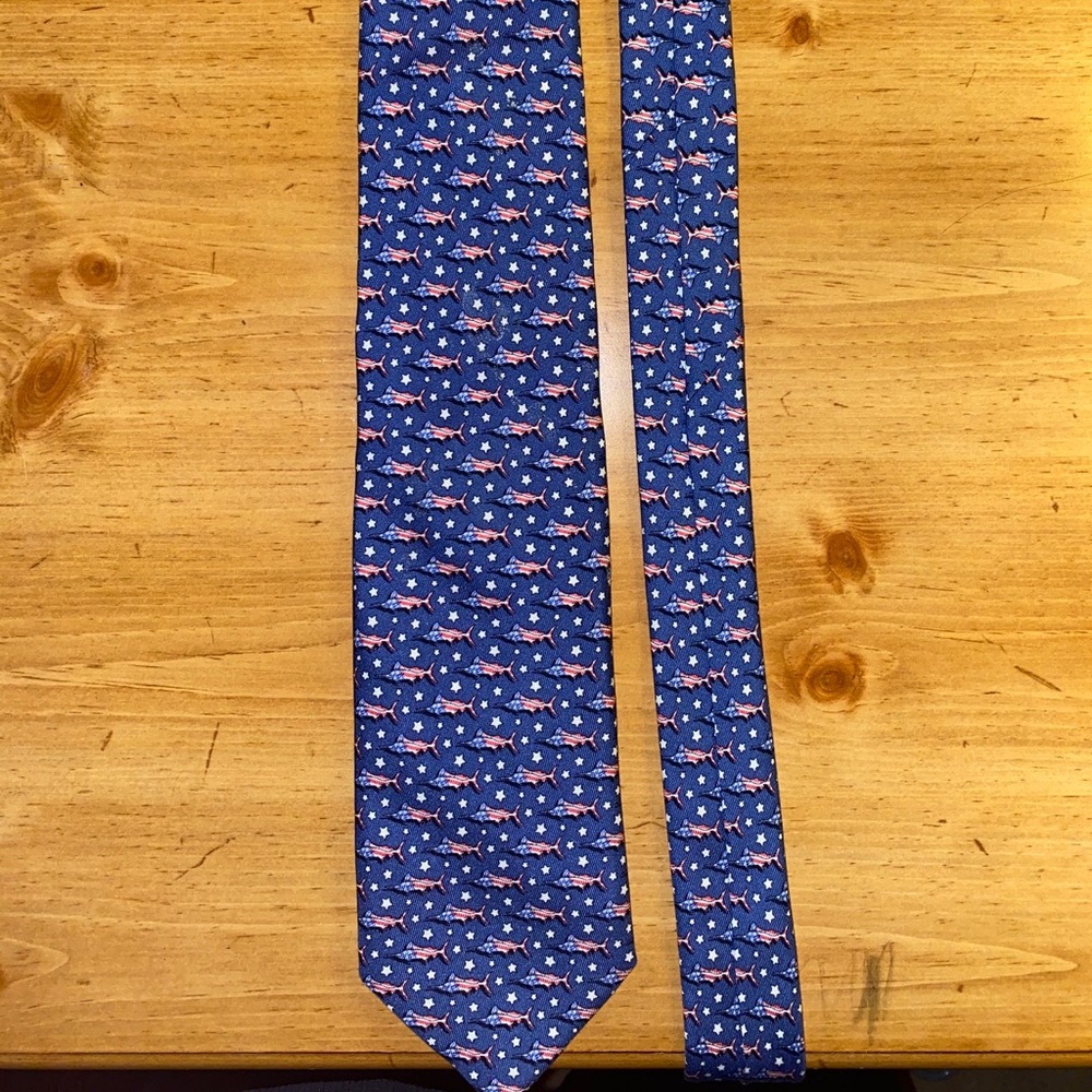 Vineyard Vines Tie